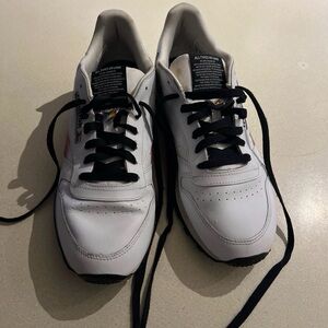 Classic White womens Sneakers